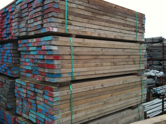 Used 2.5m Cuplok Omega Timber Batten